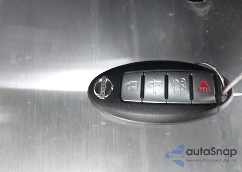 2018 Nissan Sentra Sr из США, поврежденный, VIN 3N1AB7AP7JY284983